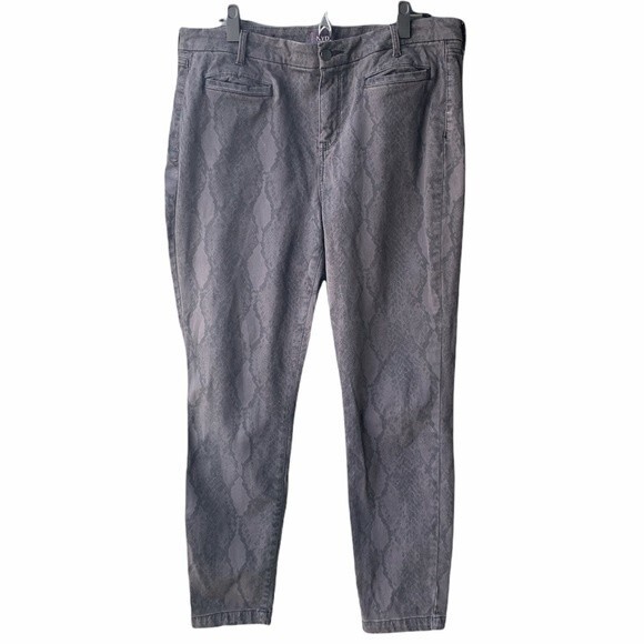 NYDJ Ami Skinny Jeans Gray Soft Snakeskin Size 14 - Picture 1 of 5